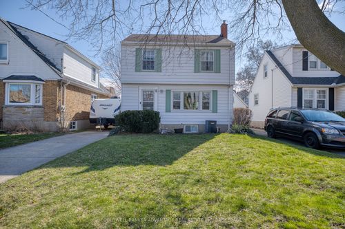 6 Bruce St, St Catharines, ON, L2R5S6 | Card Image