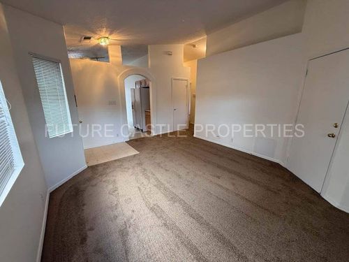 7100 Labrador Dr Ne, Rio Rancho, NM, 87144-7559 | Card Image