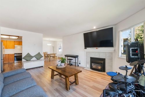 107-22222 119 Ave, Maple Ridge, BC, V2X2Y9 | Card Image
