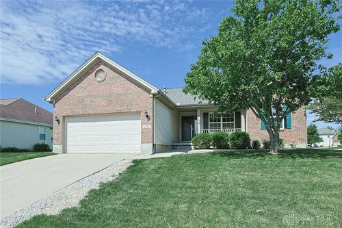 1497 Observatory Dr, Fairborn, OH, 45324-8573 | Card Image
