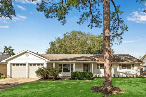 5722 Kuldell Dr, Houston, TX, 77096-2115 | Card Image