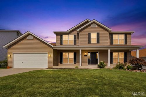 131 Majestic Lakes Blvd, Moscow Mills, MO, 63362-1876 | Card Image