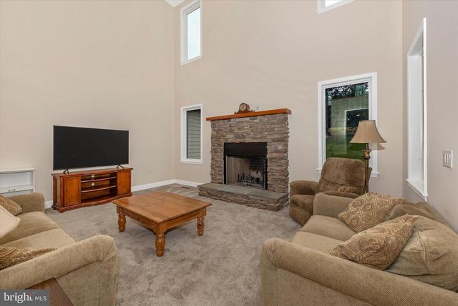 8842 Hawbottom Rd, House other with 3 bedrooms, 4 bathrooms and null parking in MIDDLETOWN MD | Image 6
