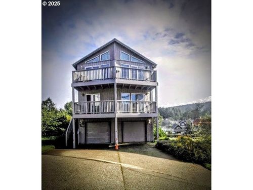 2672 Sw Anchor Ave, Lincoln City, OR, 97367-2015 | Card Image