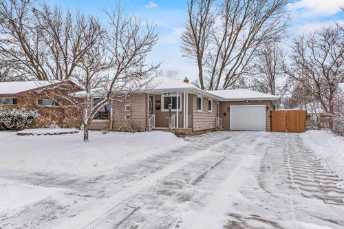 2617 Simonis St, Stevens Point, WI, 54481-3173 | Card Image