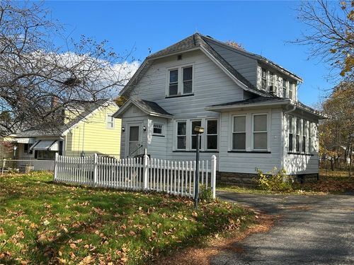 125 Windsor Rd, Greece, NY, 14612-4254 | Card Image