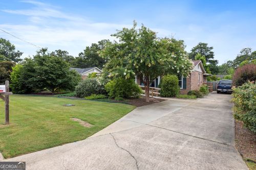 4202 Cheshire Bridge Rd, Columbus, GA, 31909-3916 | Card Image