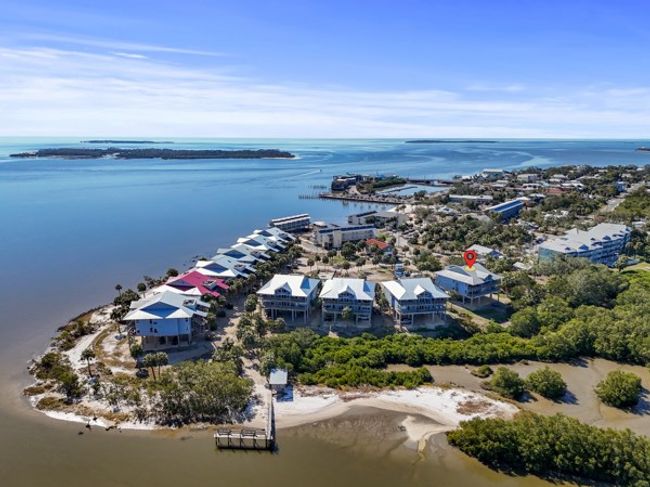 10-F - 11 Old Mill Dr, Condo with 2 bedrooms, 2 bathrooms and null parking in Cedar Key FL | Image 4