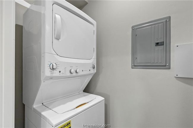 UNIT-1214 - 1326 Prairie Dr, Condo with 3 bedrooms, 3 bathrooms and null parking in Bryan TX | Image 18