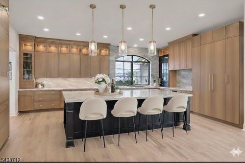 106 Quaker Rd, Princeton, NJ, 08540-4819 | Card Image