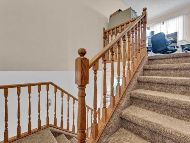 915 7 Street Se, Home with 4 bedrooms, 3 bathrooms and 2 parking in Redcliff AB | Image 22