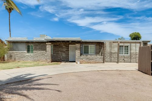 1637 N Cherry Cir, Mesa, AZ, 85201-2114 | Card Image