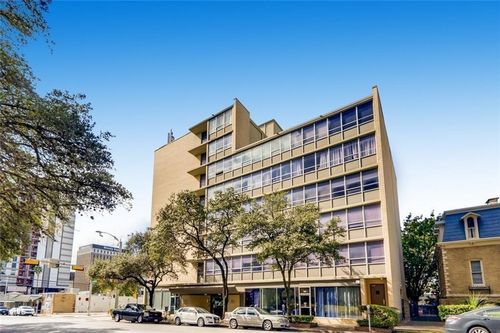 807-1800 Lavaca St, Austin, TX, 78701-1302 | Card Image