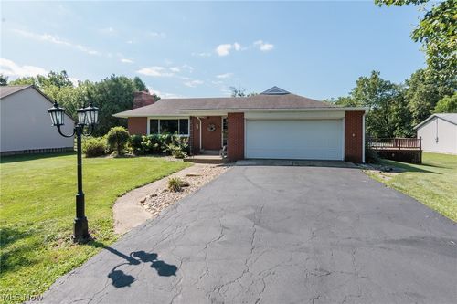247 S Norwalk Rd W, Norwalk, OH, 44857-9258 | Card Image