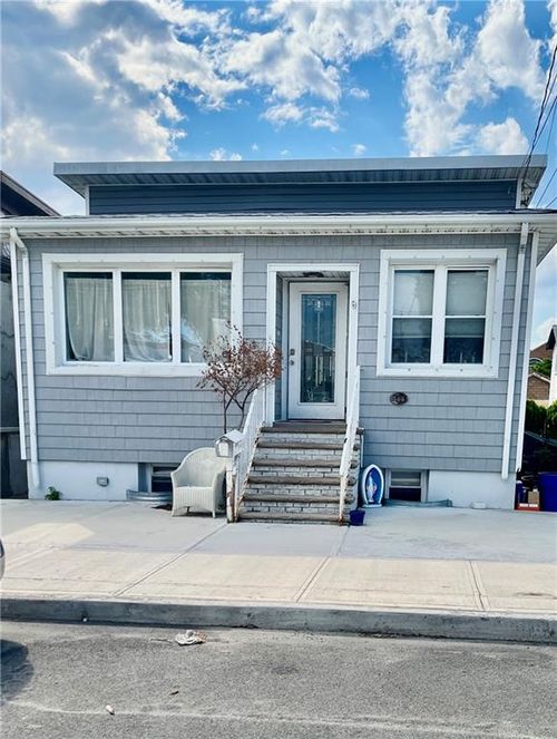143 Milton Ave, Staten Island, NY, 10306-5700 | Card Image