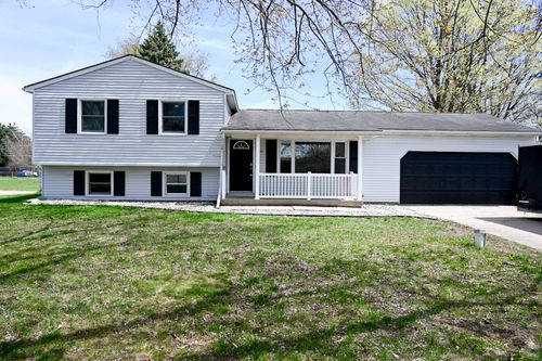 18090 Shamrock Blvd, Big Rapids, MI, 49307-9724 | Card Image