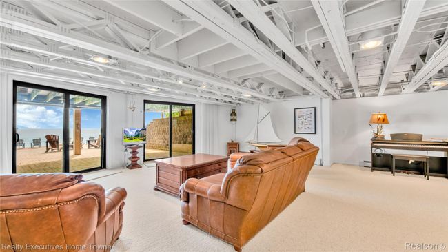 8648 Lakeshore - HD Drone Photography_54.jpg | Image 55