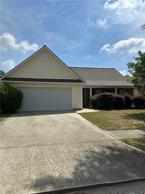 3218 Watson Woods Way, Loganville, GA, 30052-8295 | Card Image