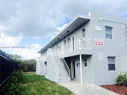 2-219 Nw 10th St, North Miami, FL, 33136-3431 | Card Image