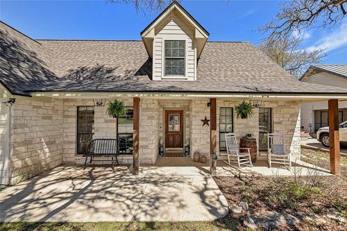12 Deer Ridge Rd, Wimberley, TX, 78676-2250 | Card Image