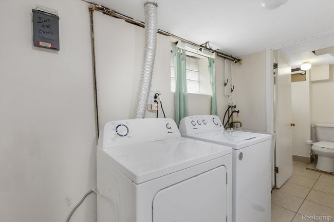 31209 Blair Dr, House other with 3 bedrooms, 2 bathrooms and null parking in Warren MI | Image 17