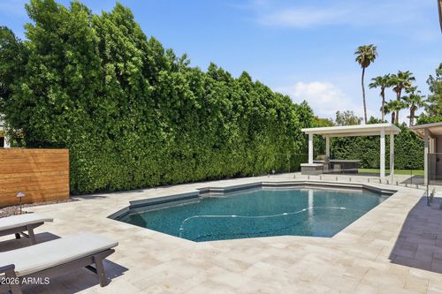 5102 E Poinsettia Dr, Scottsdale, AZ, 85254-4661 | Card Image