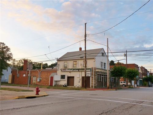 1201 Merchant St, Ambridge, PA, 15003-2253 | Card Image