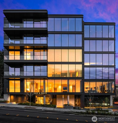 401-8 100th Ave Ne, Bellevue, WA, 98004-6967 | Card Image