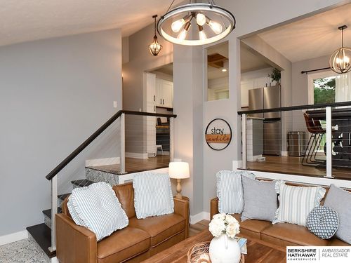 4307 Hike Cir, Bellevue, NE, 68123-1117 | Card Image