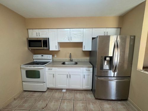 210 Sw 2nd Terrace, Dania Beach, FL, 33004 | Card Image