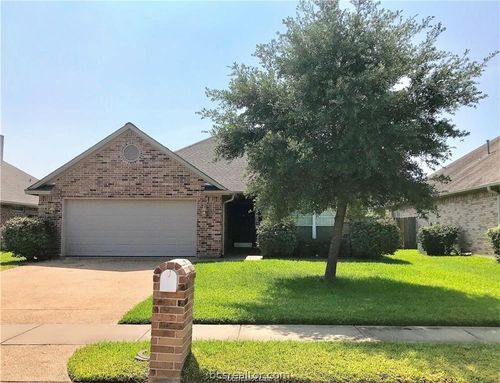 204 Meir Ln, College Station, TX, 77845-3975 | Card Image