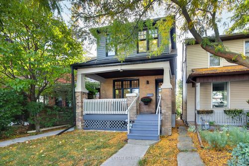 29 Hocken Ave, Toronto, ON, M6G2K1 | Card Image
