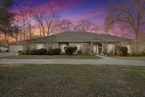 321 Lake David Dr, Picayune, MS, 39466-9122 | Card Image