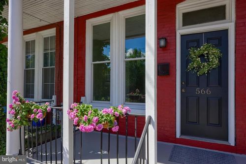 566 N Plum St, LANCASTER, PA, 17602-2325 | Card Image