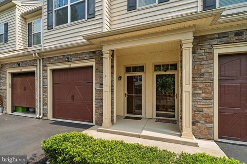 162 Serenity Ct, Norristown, PA, 19401-1905 | Card Image