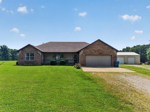 149 Brianna Dr, Seymour, MO, 65746-9325 | Card Image