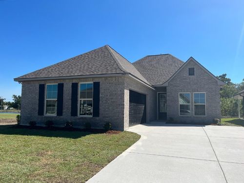 243 Owl Dr, Houma, LA, 70364-6303 | Card Image