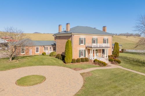 160 Brushy Mountain Rd, Rural Retreat, VA, 24368-3024 | Card Image