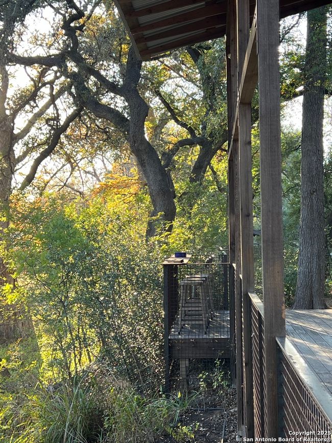 412 Lebouf Rd, House other with 3 bedrooms, 3 bathrooms and null parking in Utopia TX | Image 41