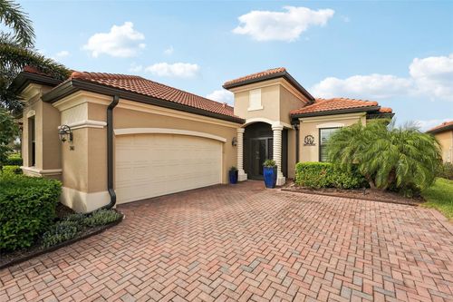 23463 Waverly Cir, VENICE, FL, 34293-7366 | Card Image