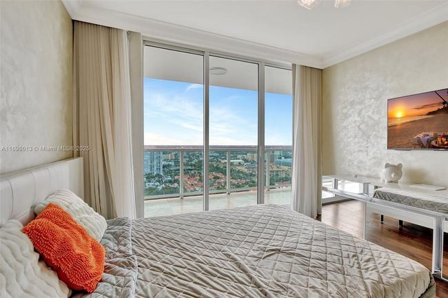 APT-2607 - 3201 Ne 183 Rd St, Condo with 3 bedrooms, 3 bathrooms and null parking in Aventura FL | Image 30