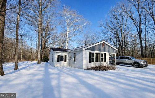 239 Dutch Rd, EVESHAM, NJ, 08053-4143 | Card Image