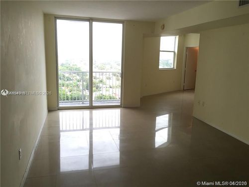 1404-1 Glen Royal Pkwy, Miami, FL, 33125-5287 | Card Image