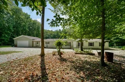 45 Butch Smith Ln, Byrdstown, TN, 38549-4667 | Card Image