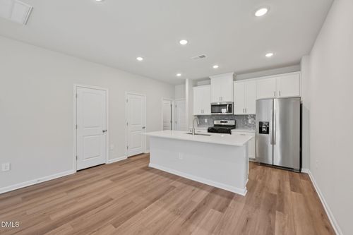 3516 Rosebush Dr, Zebulon, NC, 27597-4466 | Card Image