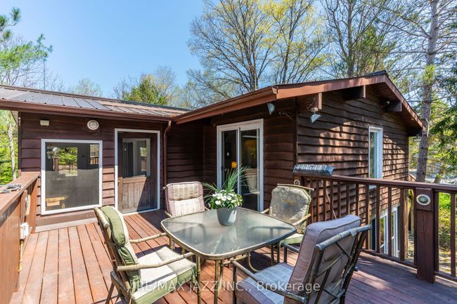 1092 Briscoe Dr, House other with 3 bedrooms, 2 bathrooms and 6 parking in Algonquin Highlands ON | Image 31