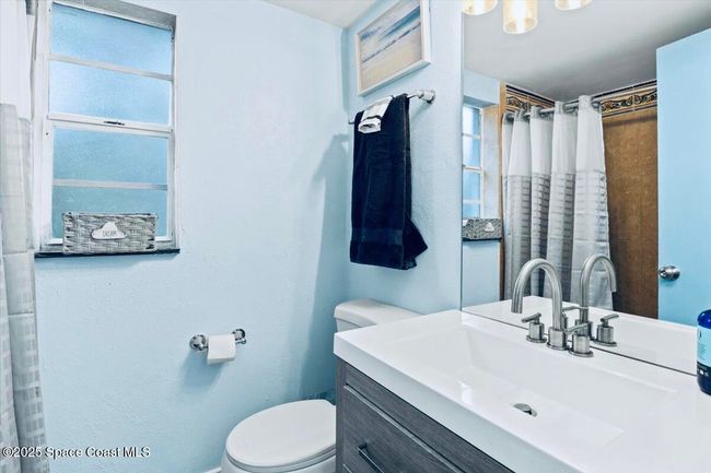 B - 725 S Orlando Ave, Home with 2 bedrooms, 1 bathrooms and null parking in Cocoa Beach FL | Image 37