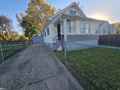 614 E Hobson Ave, Flint, MI, 48505-2864 | Card Image