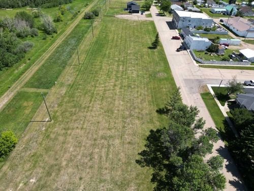 5002 50 Avenue, Botha, AB, T0C0N0 | Card Image