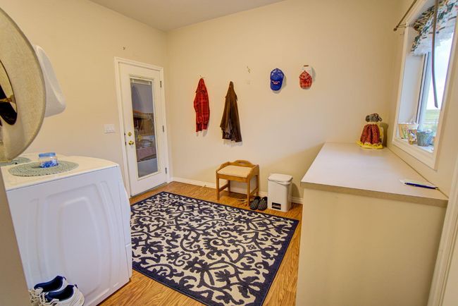 840 Dufferin St, House other with 4 bedrooms, 3 bathrooms and 6 parking in Granum AB | Image 41